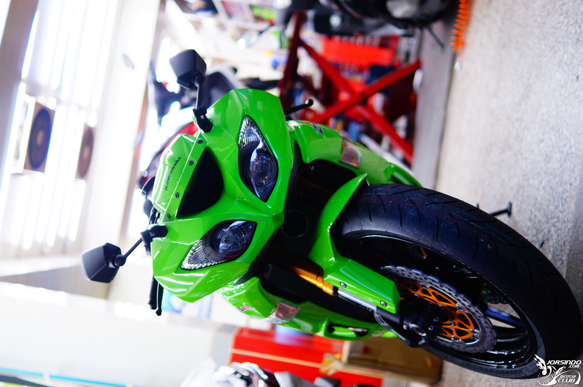 川崎忍ページ Kawasaki ZX-6R 極限開箱!|黃牌/紅牌大型重機