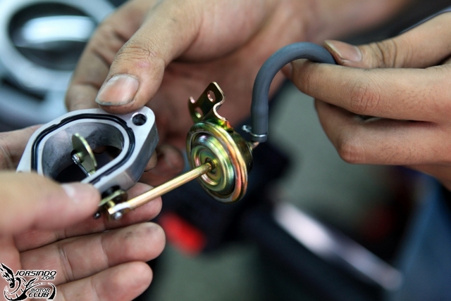 王者・再現 -- SYM New Fighter 150 深度測試報導 (完結篇)424||小老婆汽機車資訊網