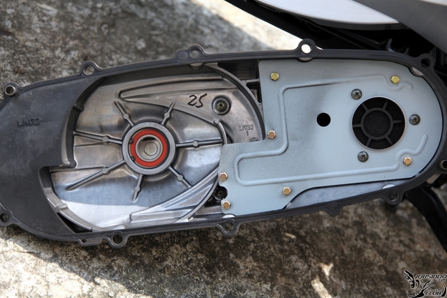 國產速克達的巔峰之作 -- KYMCO Racing King 180 深度測試報導5037