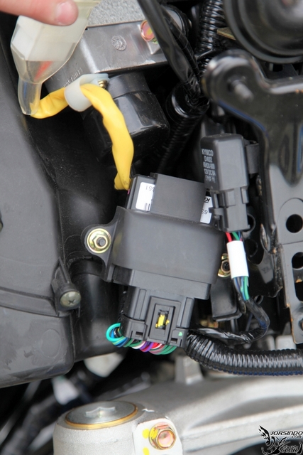 國產速克達的巔峰之作 -- KYMCO Racing King 180 深度測試報導425