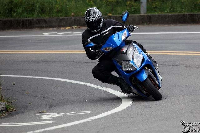 國產速克達的巔峰之作 -- KYMCO Racing King 180 深度測試報導1265