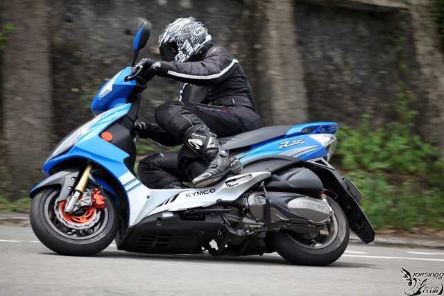 國產速克達的巔峰之作 -- KYMCO Racing King 180 深度測試報導3531