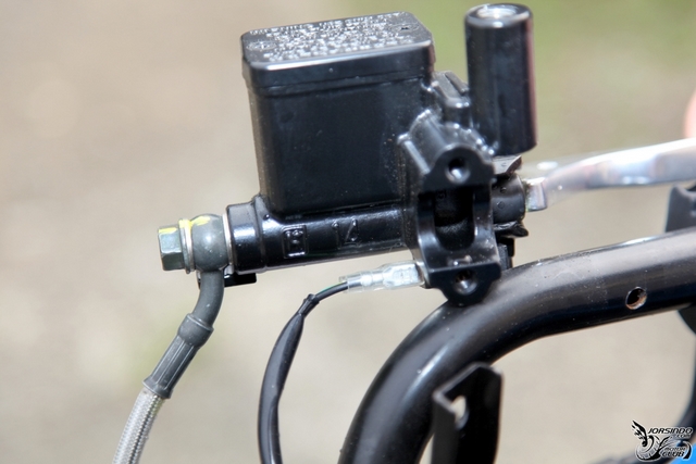 國產速克達的巔峰之作 -- KYMCO Racing King 180 深度測試報導1398