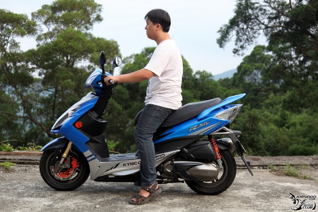 國產速克達的巔峰之作 -- KYMCO Racing King 180 深度測試報導9176