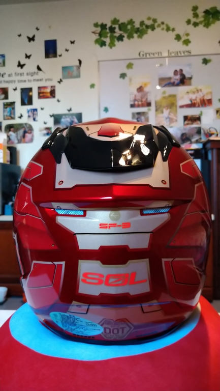 送給16歲兒子安全帽SOL SF-3 戰甲1768|小老婆汽機車資訊網