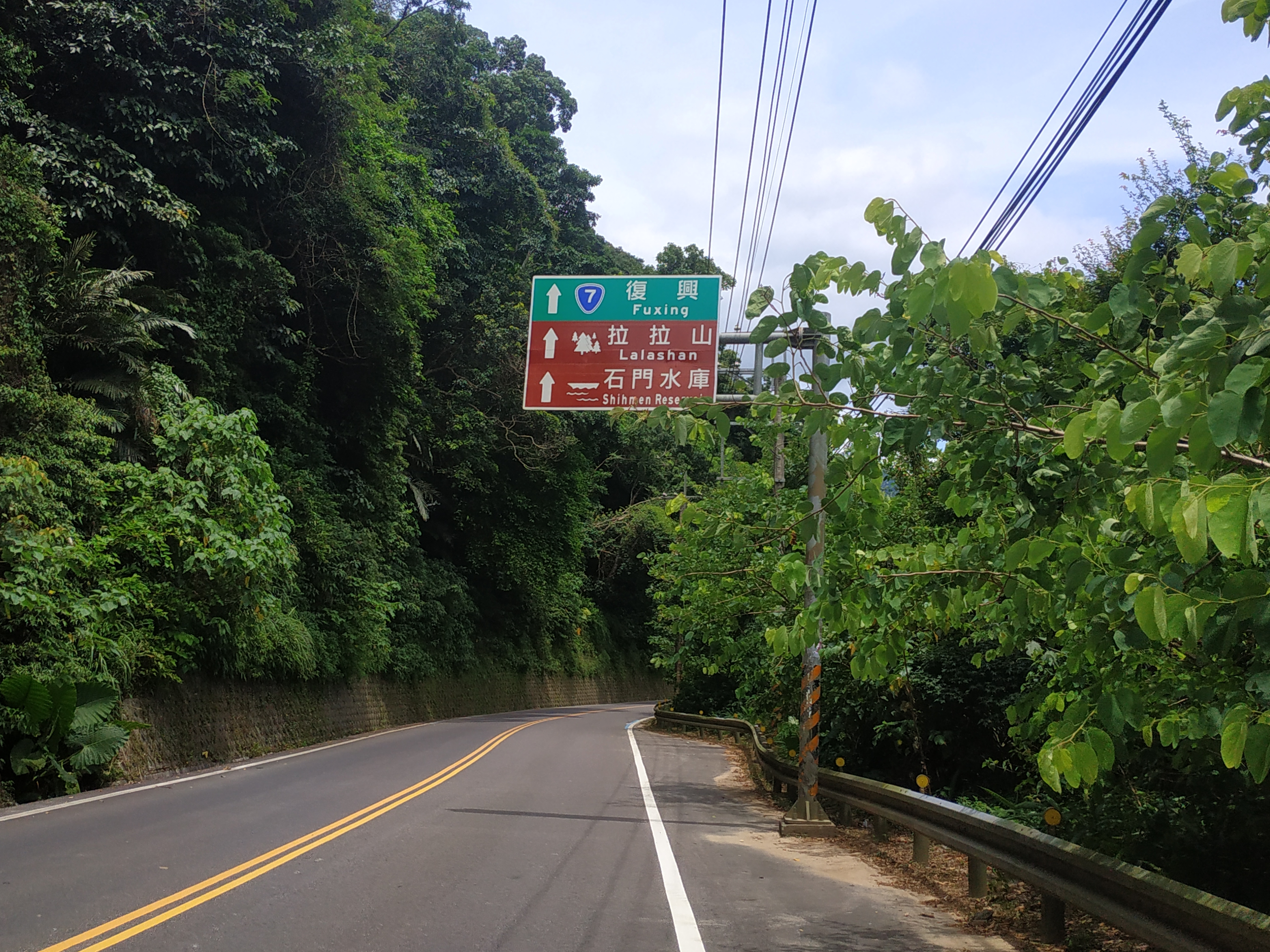 跟著電影溜山去9553|小老婆汽機車資訊網