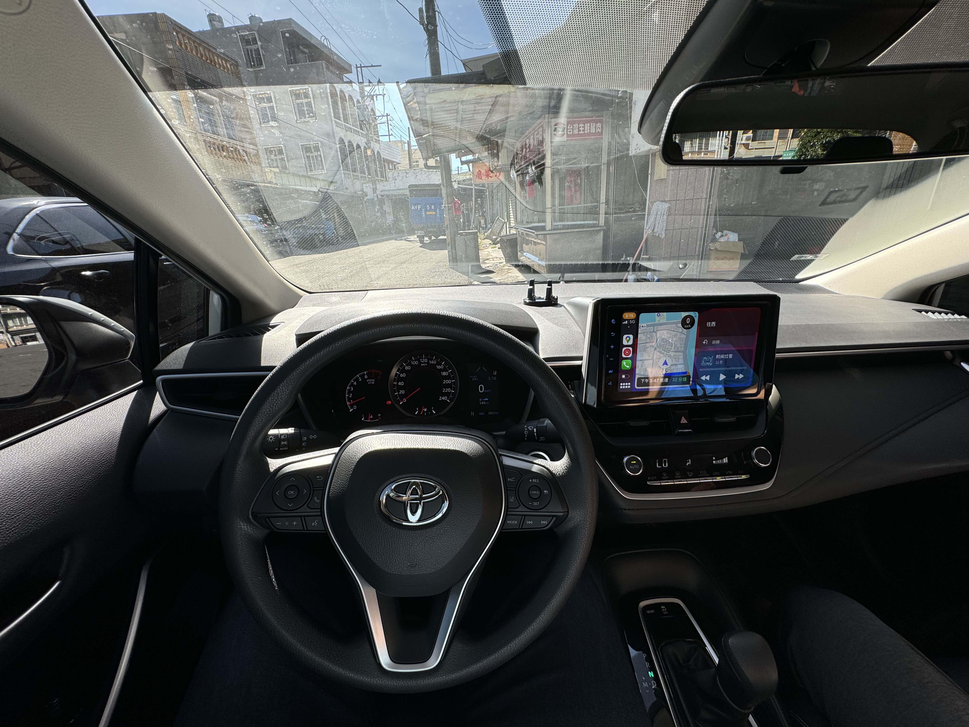 9Th Camry 2.5 HEV 購車與改裝記錄：從原廠到個性化提升68|小老婆汽機車資訊網