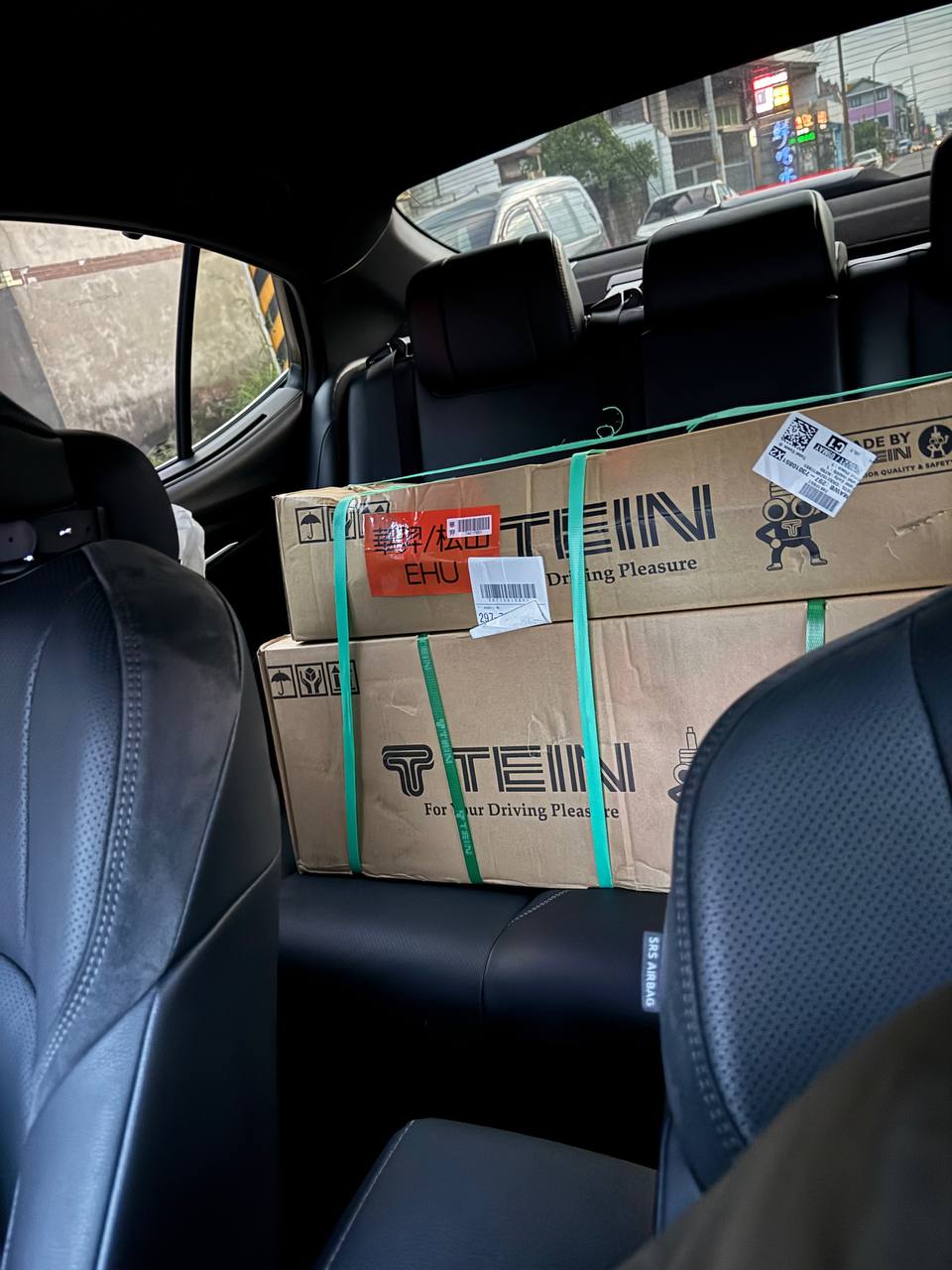 9Th Camry 2.5 HEV 懸吊升級：TEIN FLEX Z + EDFC5 有感初體驗7718|小老婆汽機車資訊網
