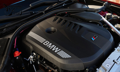 封面"BMW大改款內燃3