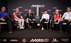 封面"MotoGP