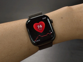 與你更緊密相連 Apple Watch Series 12 長時間體驗