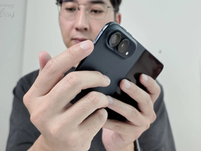 iPhone Duo 開箱體驗 EP1：細節不打「褶」