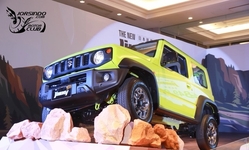 封面"升級ACC、九吋車機！Suzuki小改款Jimny