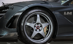 封面"國內配額3輛，2,880萬起！McLaren