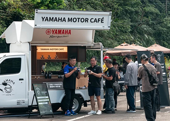 YAMAHA CAFE 13 週年！XSR155 原廠精品 Cafe Racer 改裝車現身
