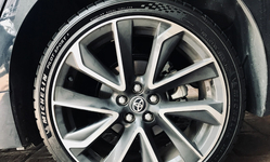 封面"Michelin