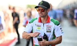 封面"Crutchlow