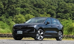 封面"豪華、舒適的北歐七座移動城堡！Volvo