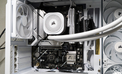 封面"【開箱】入門MATX白色主板