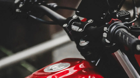 出廠即是手工車！THUNDER MOTORCYCLE 發表 FTS250 沙地滑胎風街車