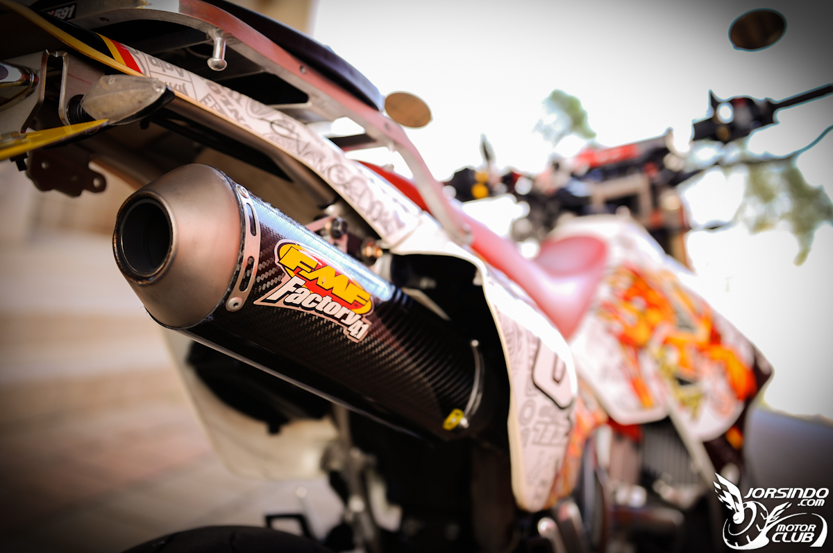 DRZ400SM 近期改裝心得2/6 更新蠍子管心得&amp;TMR40冬天微調7592|小老婆汽機車資訊網