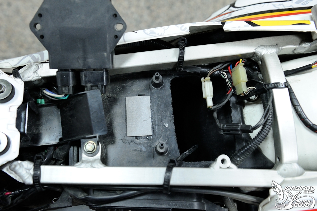 DRZ400SM 近期改裝心得2/6 更新蠍子管心得&amp;TMR40冬天微調7729|小老婆汽機車資訊網