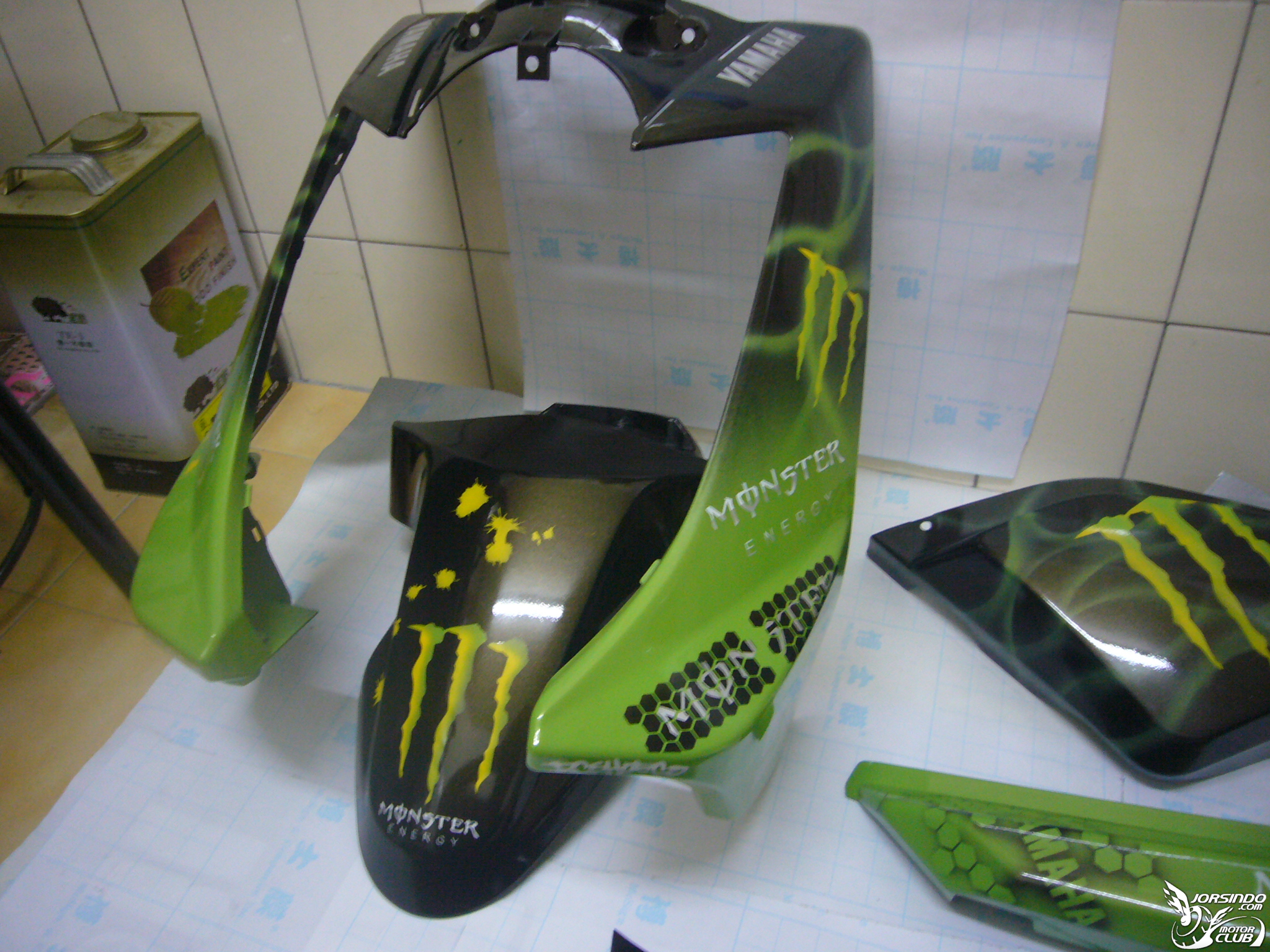 辛苦噴繪的MONSTER BWS車殼8484|小老婆汽機車資訊網