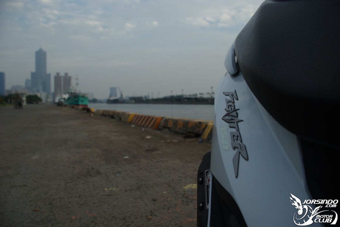 Mollis 膜力專業車體鍍膜-店家鍍膜初體驗 by NEW FIGHTER759|小老婆汽機車資訊網