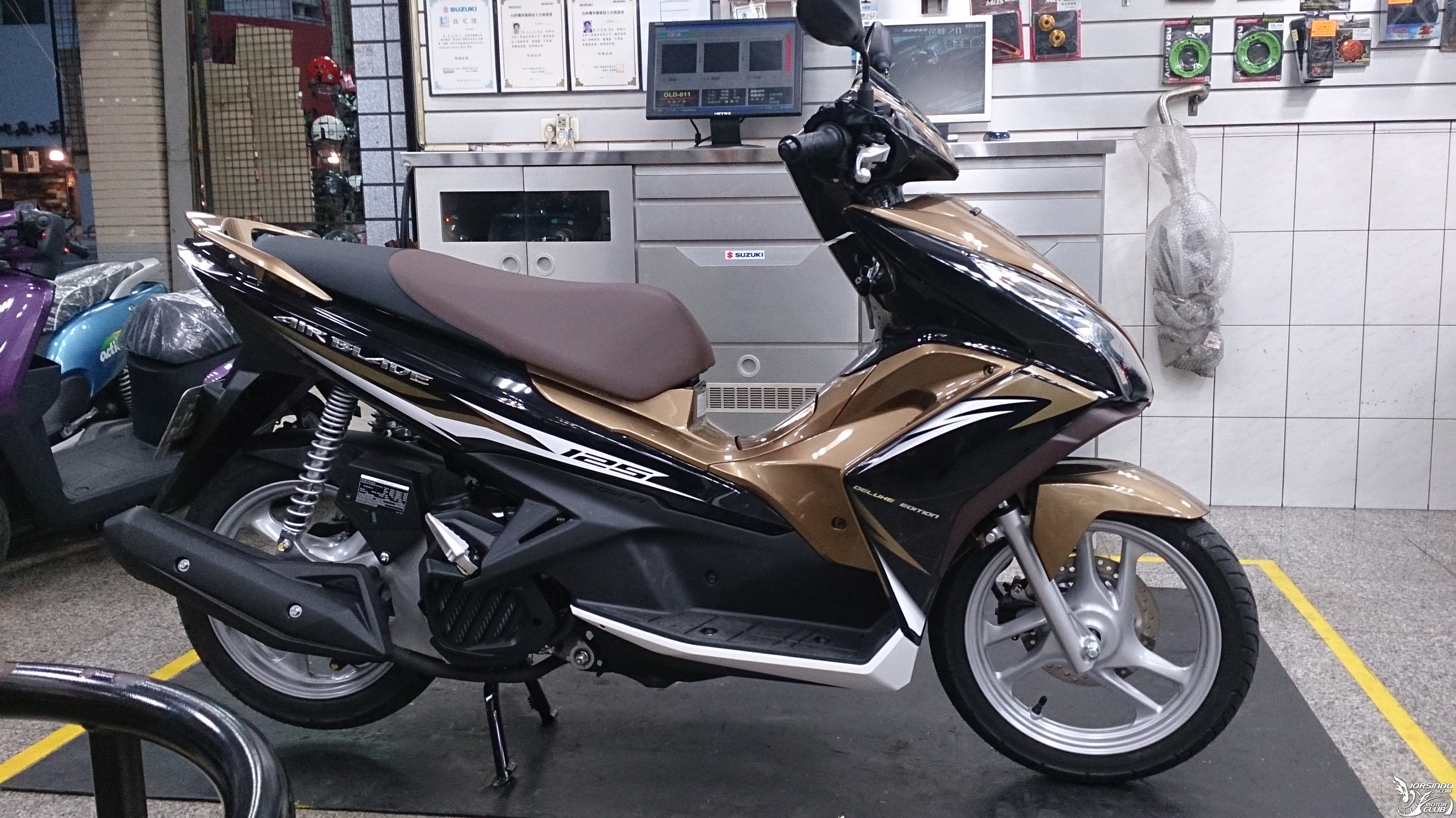 HONDA機車確定明年正式引進!!!!1886|HONDA,引進小老婆汽機車資訊網