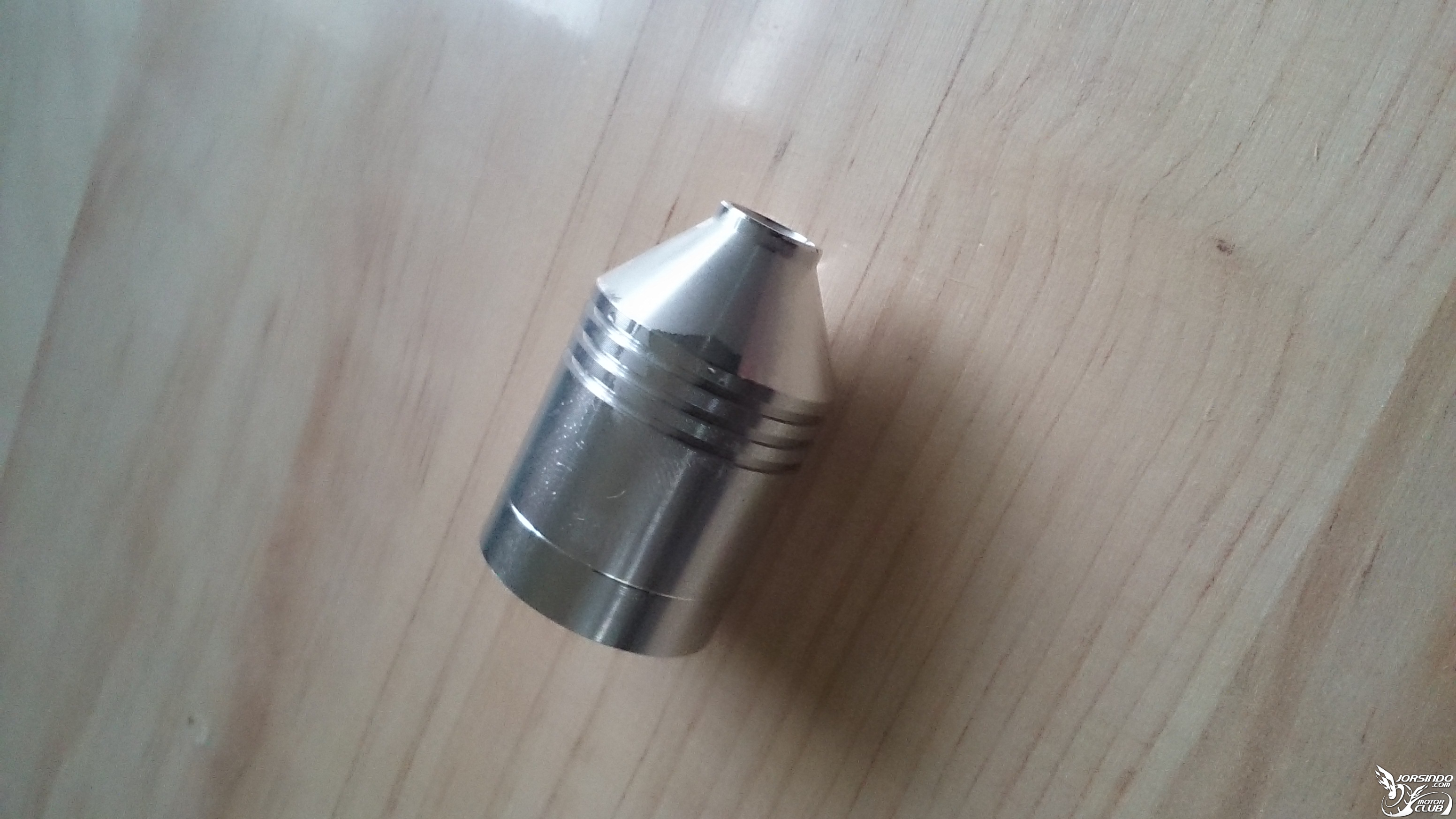 土炮LED磁力工作燈2653|小老婆汽機車資訊網