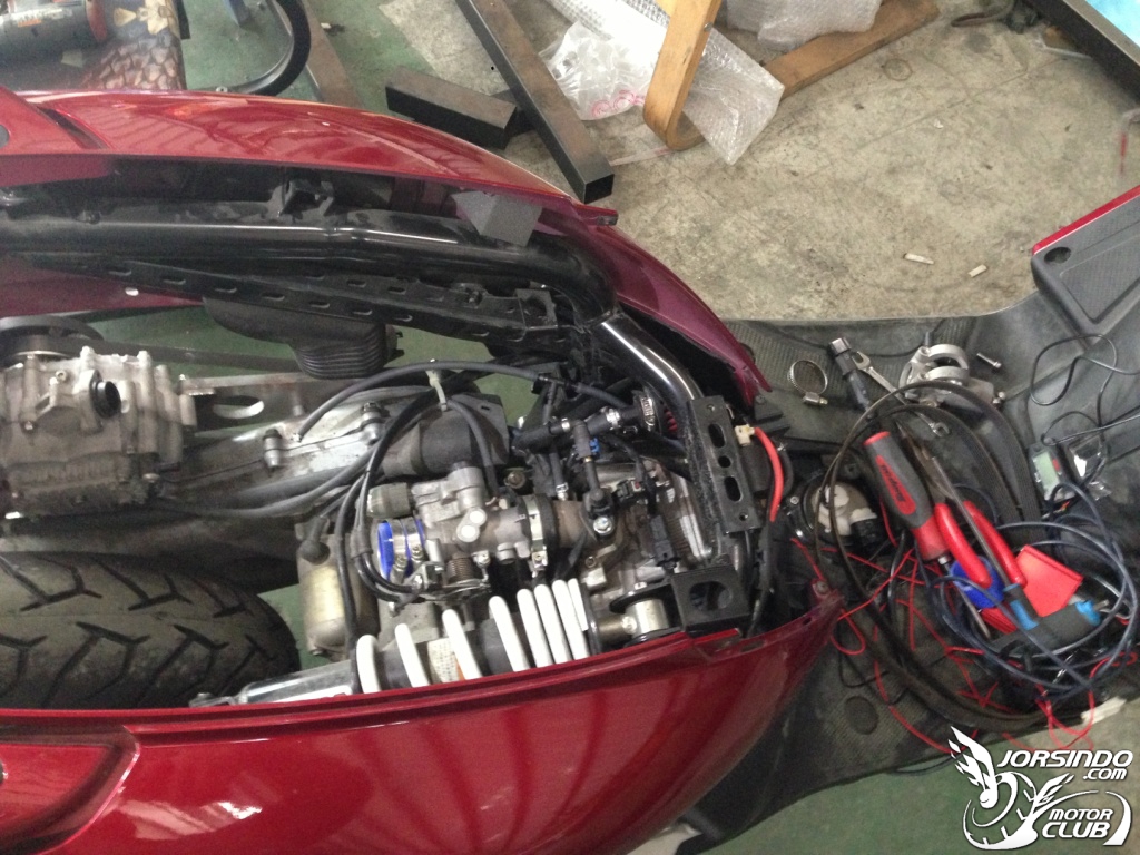"地表最強的原廠SMAX155" 機械增壓 SuperCharger 爽度破表972|小老婆汽機車資訊網