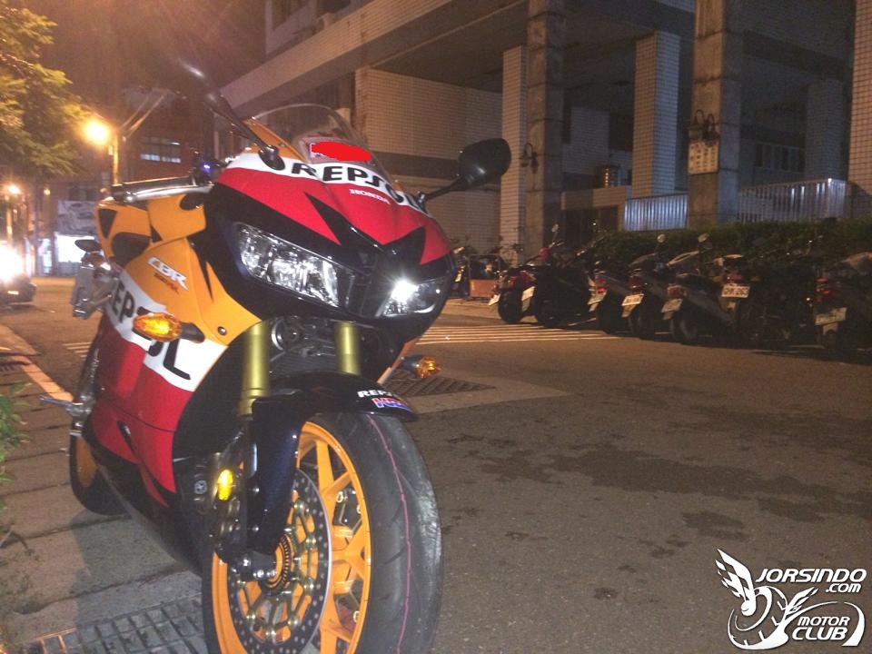 完成接觸機車以後最大的夢想-2014 HONDA CBR600RR REPSOL ABS3337|小老婆汽機車資訊網
