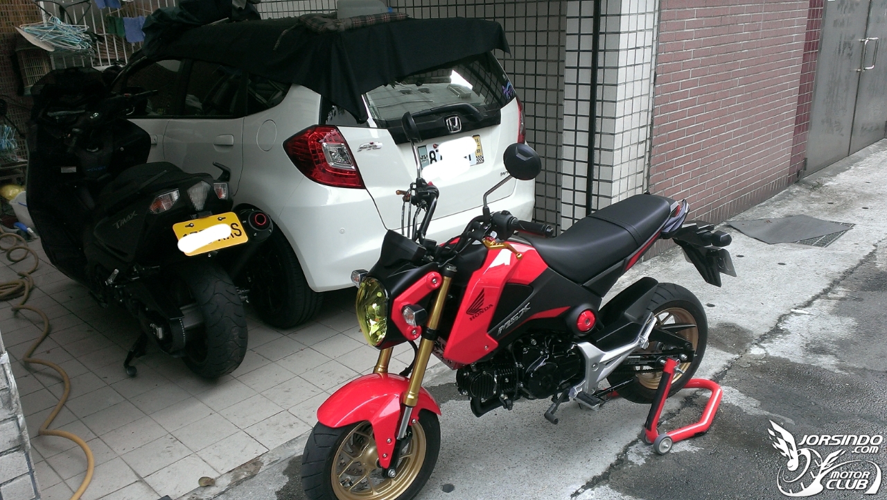 [開箱] 添加新成員 TMax 530 2015特仕版836|小老婆汽機車資訊網