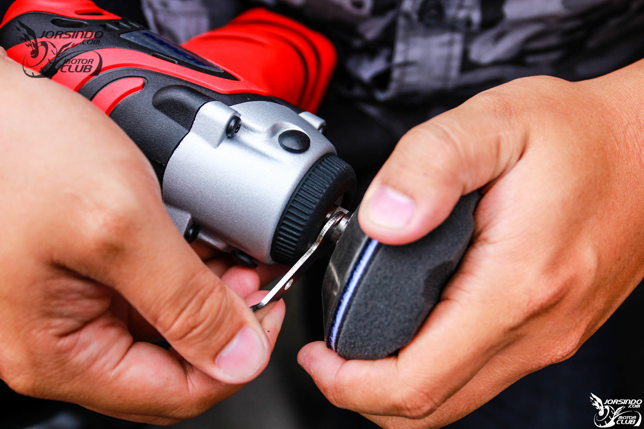 機車打蠟新法寶-- ACDelco ARS1210無線電動打蠟機5274|ACDelco,ARS1210,電動打蠟機小老婆汽機車資訊網