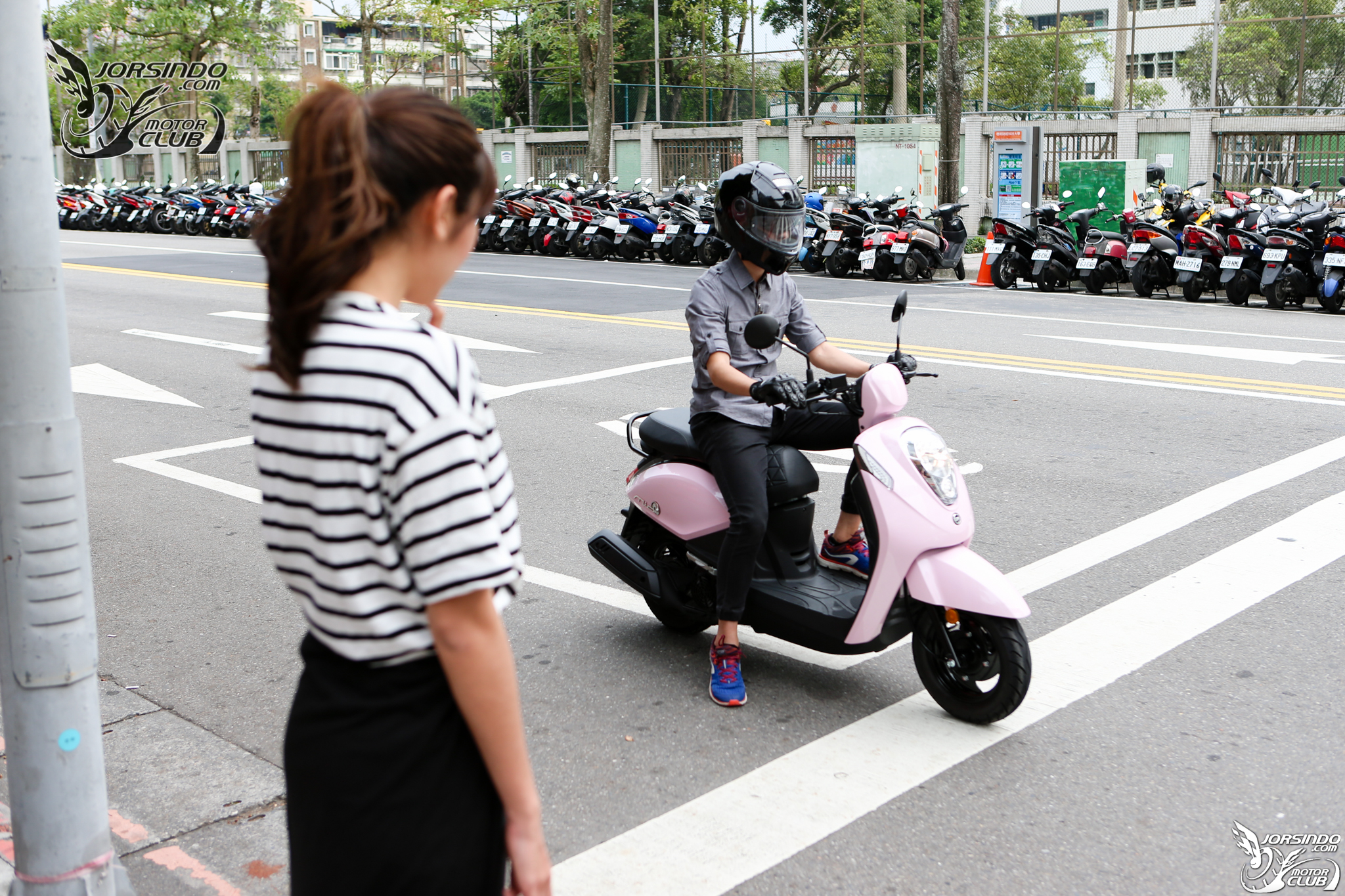 暖男的駕訓輔導！SYM MIO 115 玫瑰時櫻粉 時尚登場7275|SYM,mio115小老婆汽機車資訊網