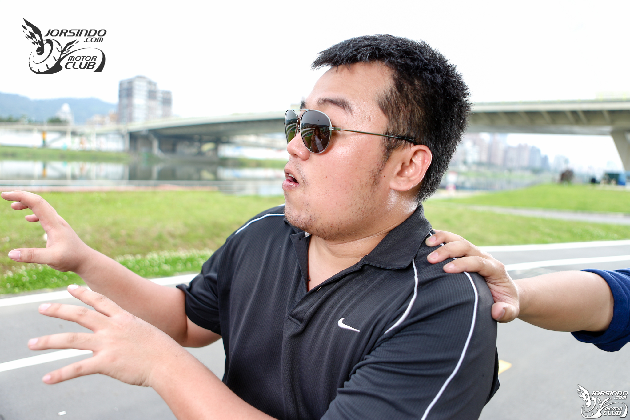 暖男的駕訓輔導！SYM MIO 115 玫瑰時櫻粉 時尚登場8166|SYM,mio115小老婆汽機車資訊網