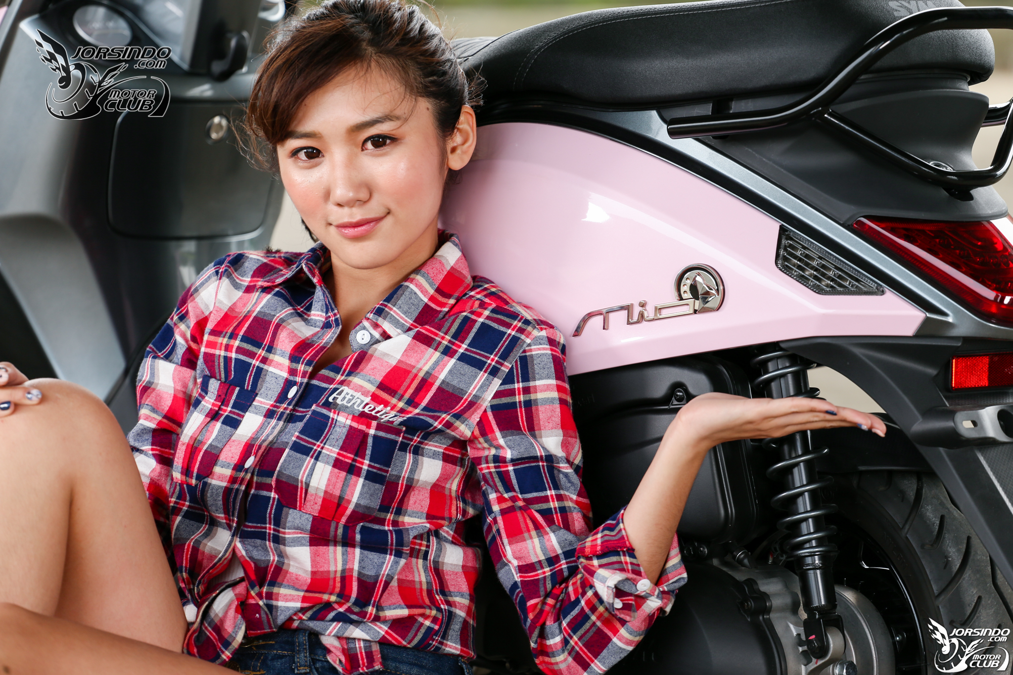 暖男的駕訓輔導！SYM MIO 115 玫瑰時櫻粉 時尚登場9118|SYM,mio115小老婆汽機車資訊網