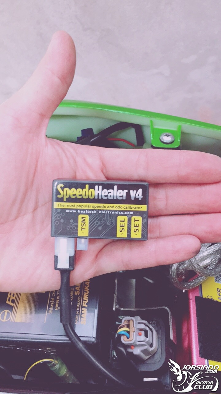 改齒比、胎徑的實用小物，時速校正器133|小老婆汽機車資訊網