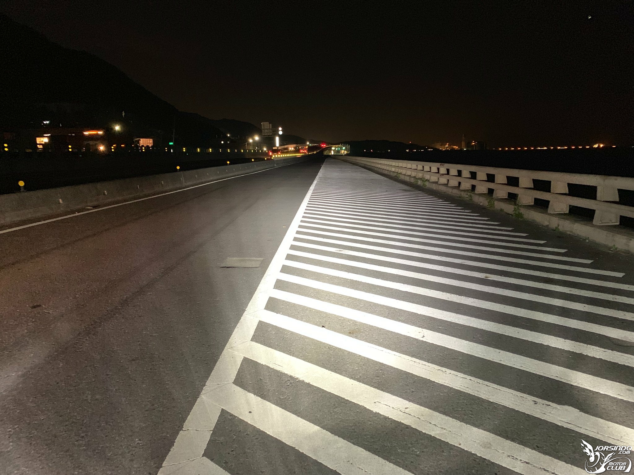 Philips LED-HL H4 效果分享1574|小老婆汽機車資訊網
