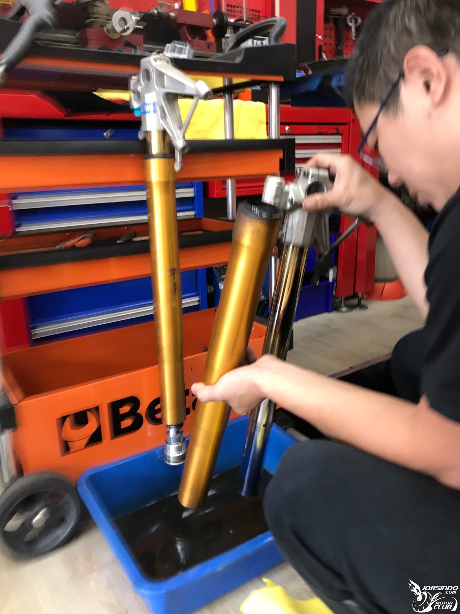 RSV4圓夢開箱＋二手重機血淋淋的案例453|小老婆汽機車資訊網