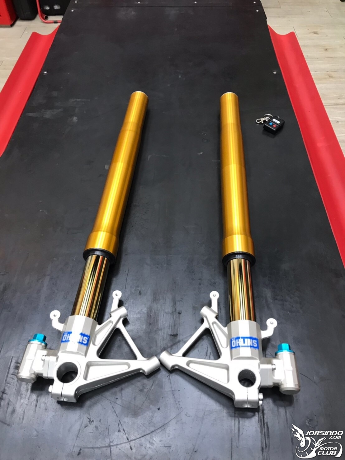 RSV4圓夢開箱＋二手重機血淋淋的案例917|小老婆汽機車資訊網