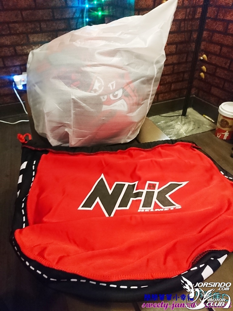 NHK R1半罩式內墨鏡安全帽(Karel選手彩繪亮紅)935|小老婆汽機車資訊網