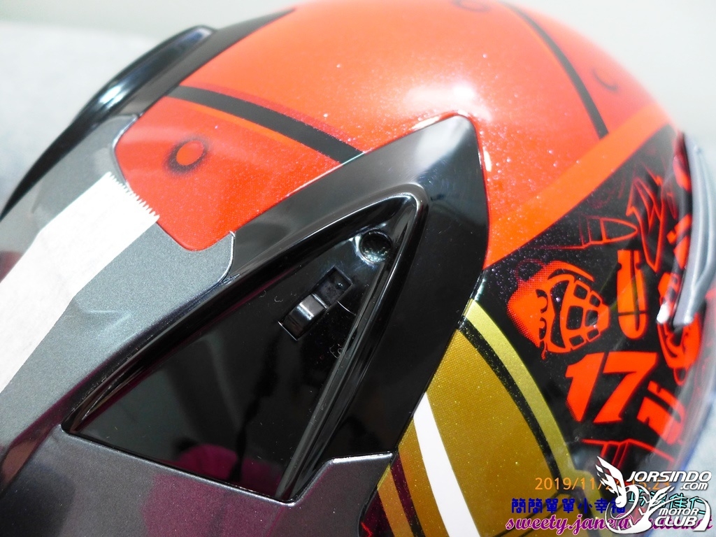 NHK R1半罩式內墨鏡安全帽(Karel選手彩繪亮紅)2995|小老婆汽機車資訊網