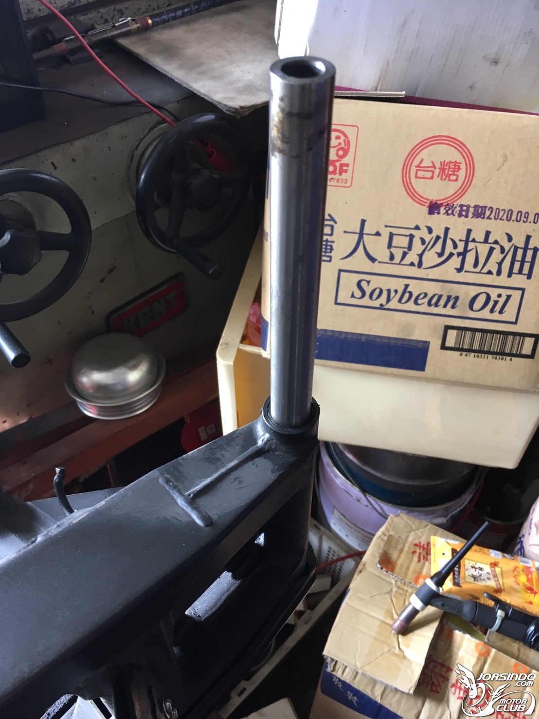 KAWASAKI Z125 搖臂異音問題治標&amp;治本處理分享~!9610|小老婆汽機車資訊網