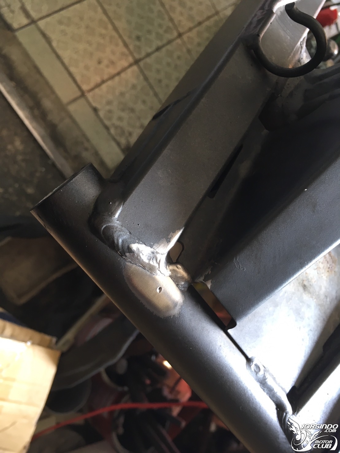 KAWASAKI Z125 搖臂異音問題治標&amp;治本處理分享~!6111|小老婆汽機車資訊網