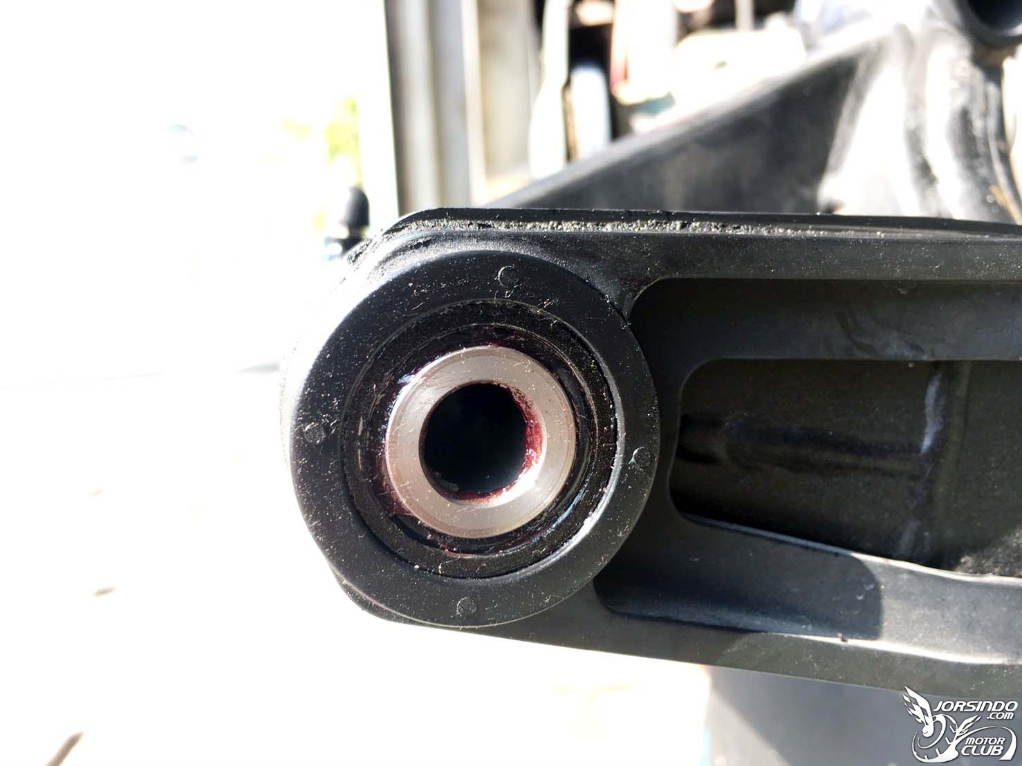 KAWASAKI Z125 搖臂異音問題治標&amp;治本處理分享~!6662|小老婆汽機車資訊網