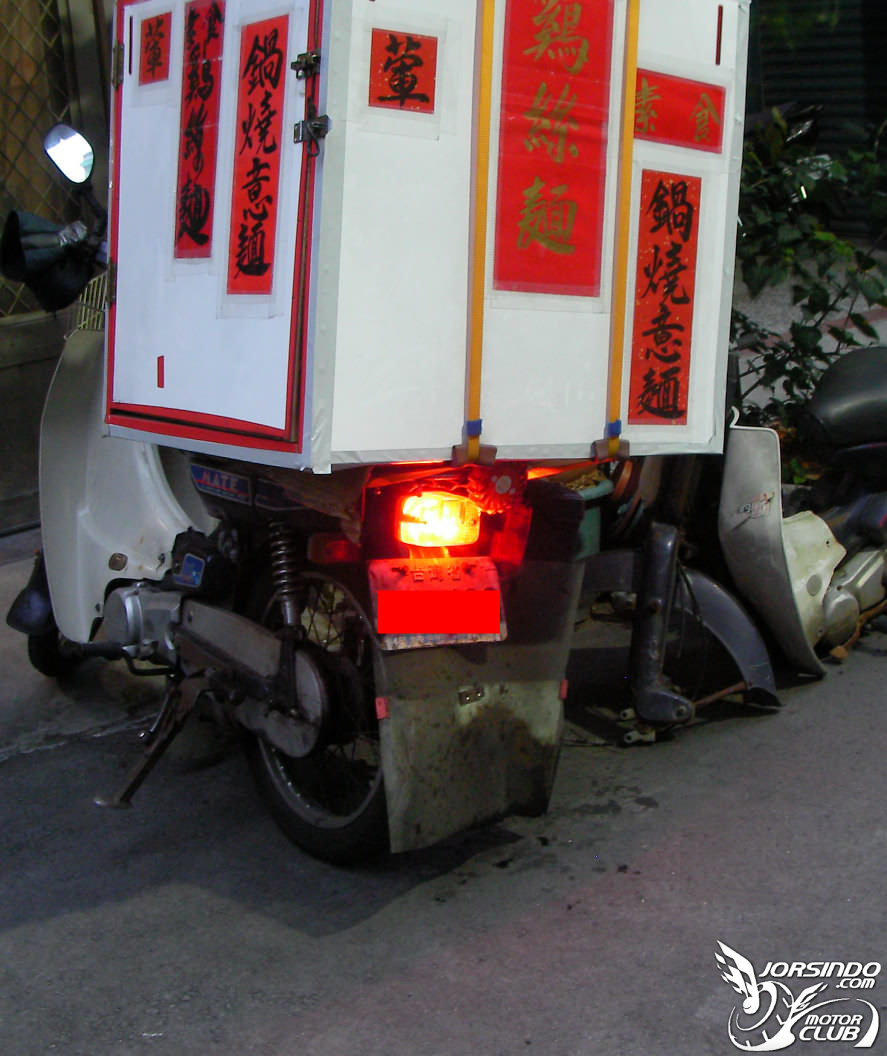 一代戰想更換LED尾燈1053|小老婆汽機車資訊網