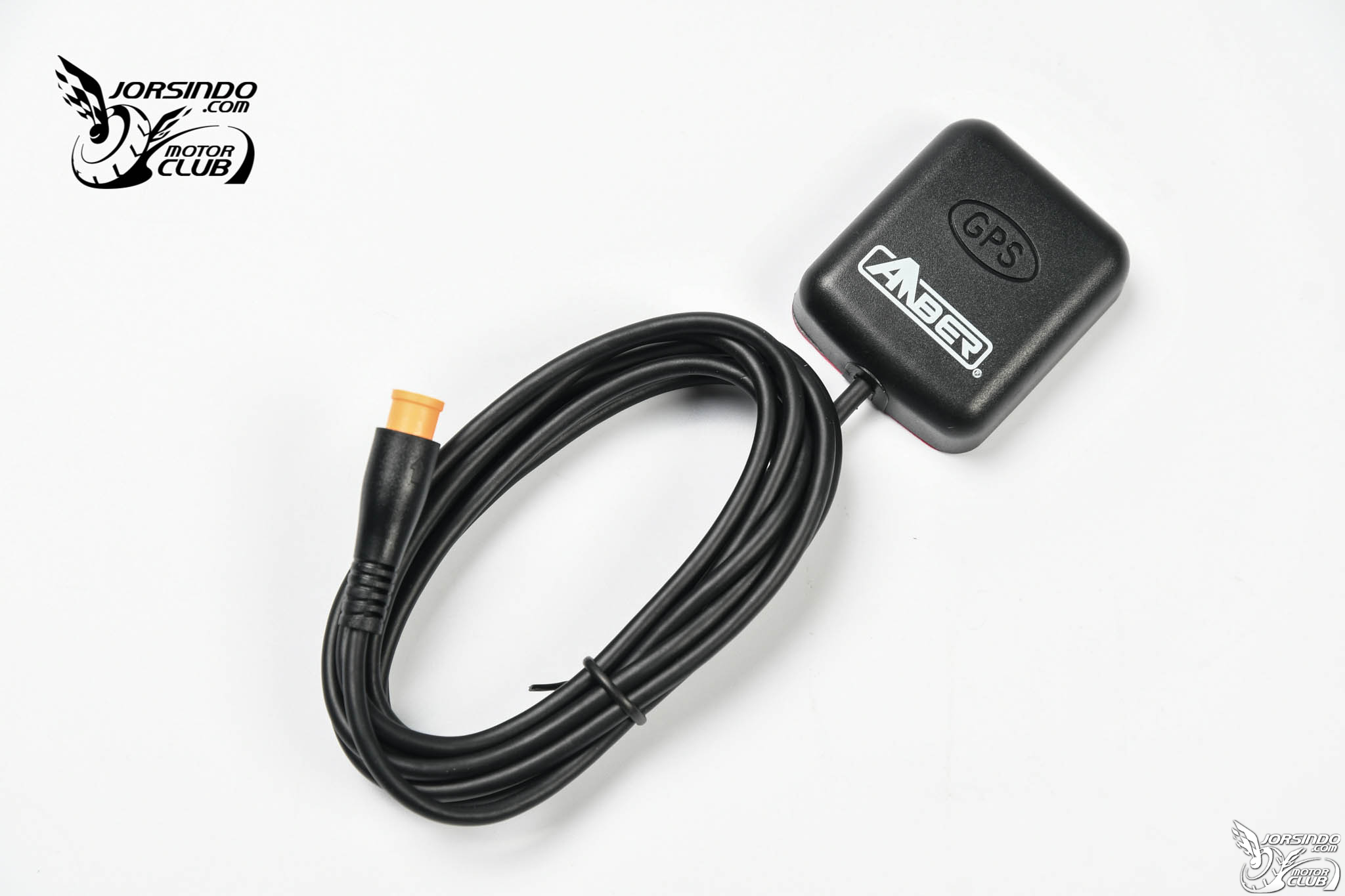[實測分享] Amber 銨鉑 AD1080+ 前後雙鏡頭行車紀錄器9868|小老婆汽機車資訊網