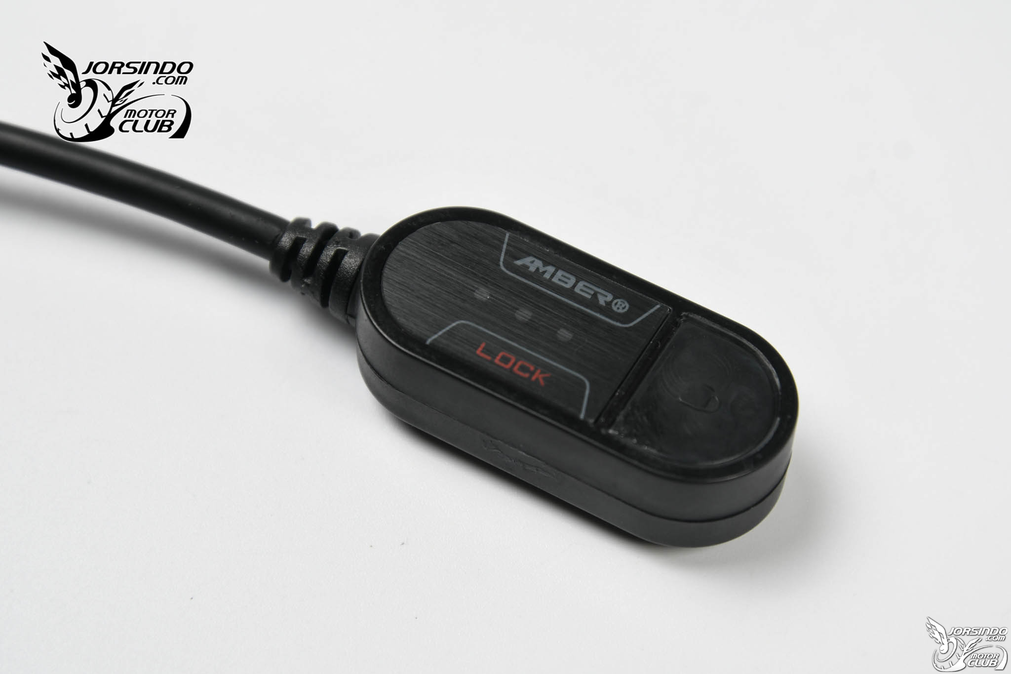 [實測分享] Amber 銨鉑 AD1080+ 前後雙鏡頭行車紀錄器5152|小老婆汽機車資訊網