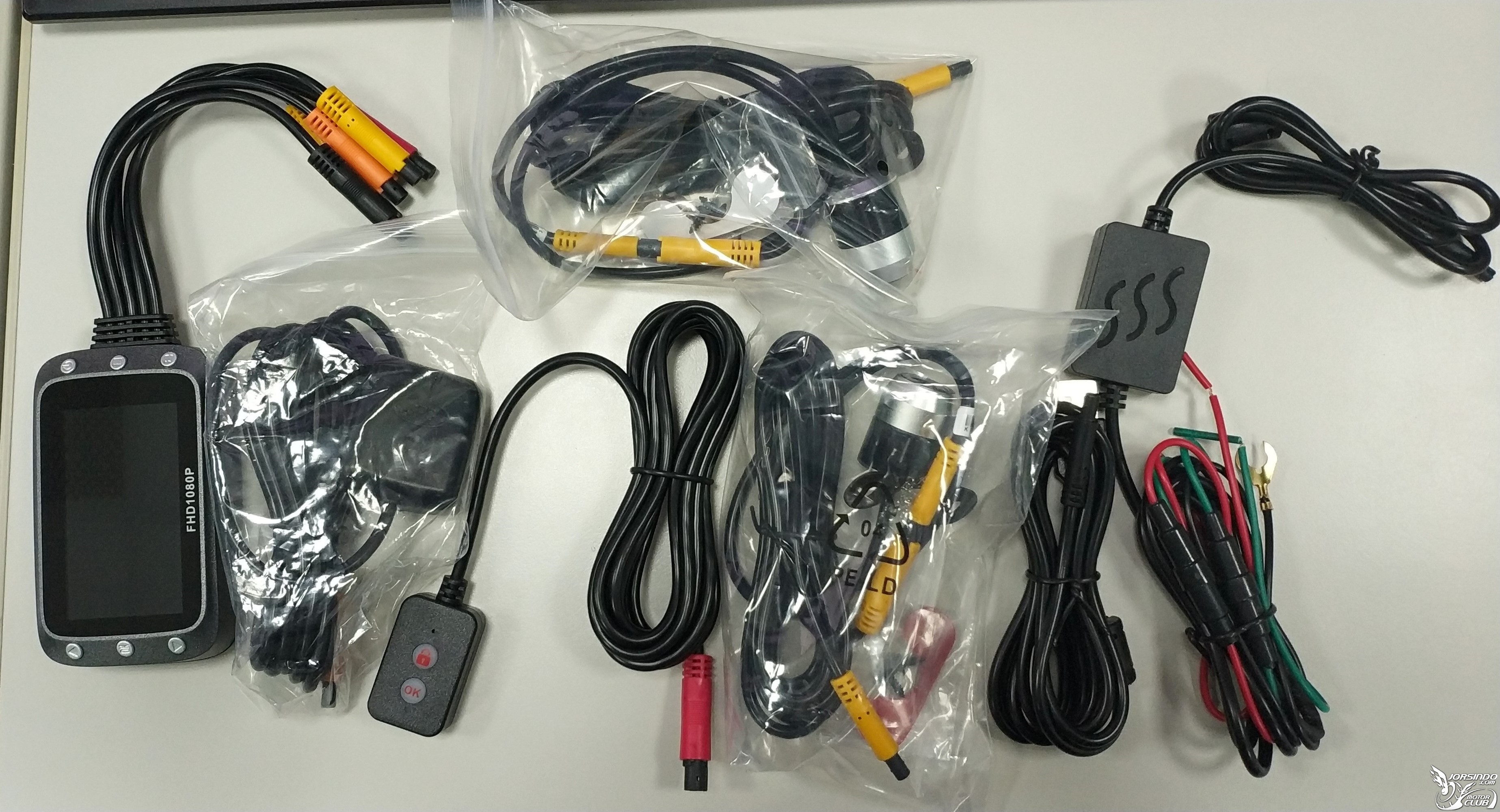 掏寳白牌前後鏡頭+GPS+WiFi(要便宜的看這)1592|小老婆汽機車資訊網